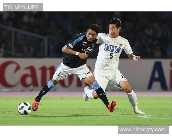 盘田喜悦与福冈黄蜂的精彩对决展现足球魅力与团队精神的完美结合