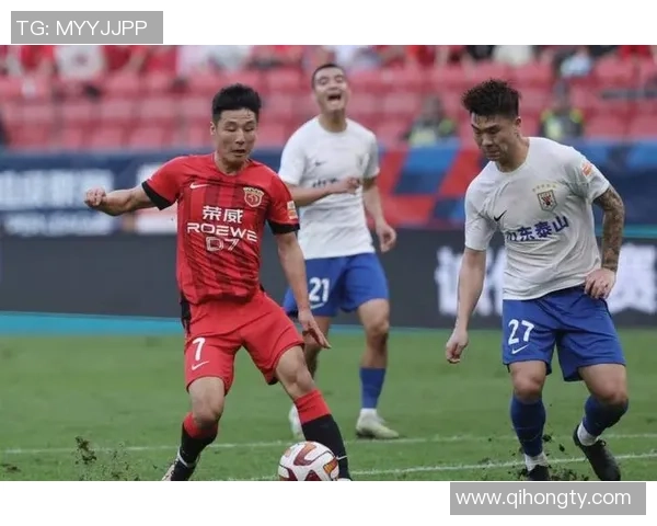 上港对阵青岛精彩直播全程回顾与赛后分析尽在这里