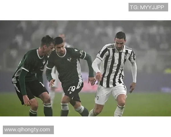 意甲激战尤文图斯迎战森索罗全力争胜展现球队实力