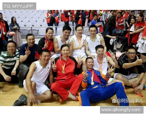 篮球明星杀气四溢赛场争锋激烈对决引发球迷热血沸腾