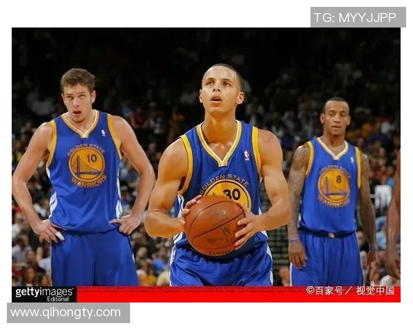 杰瑞篮球明星的崛起之路与辉煌成就揭秘